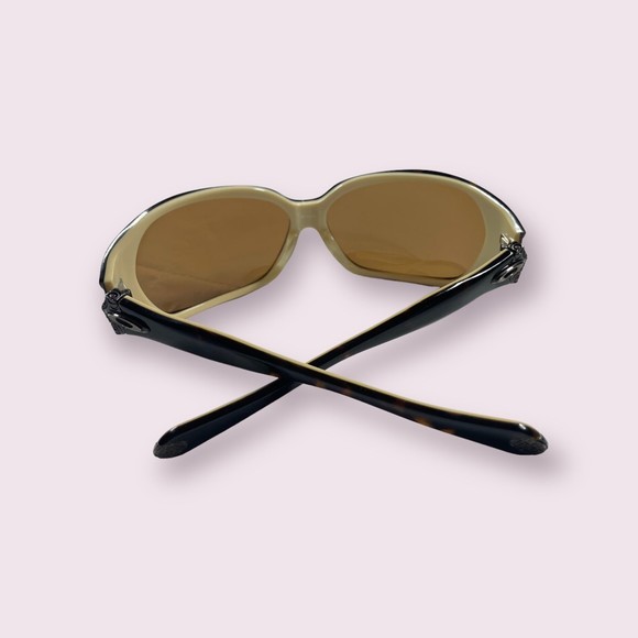 Oakley Betray Oversized Brown Sunglasses - Picture 4 of 6